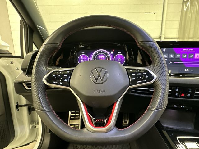 Thumbnail: 2024 Volkswagen Golf - 2