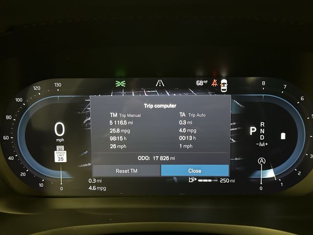 Thumbnail: 2025 Volvo V60 - 15