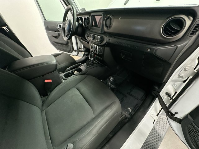 Thumbnail: 2018 Jeep Wrangler - 9