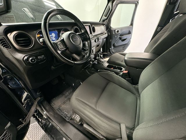 Thumbnail: 2020 Jeep Wrangler - 11