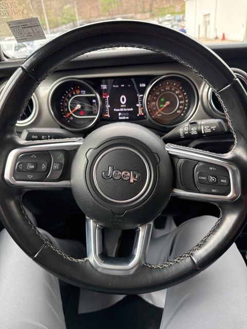 Thumbnail: 2022 Jeep Wrangler - 8