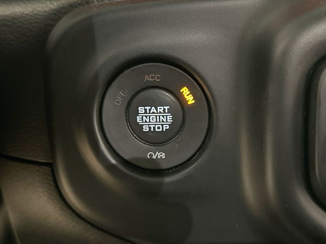 Thumbnail: 2022 Jeep Wrangler - 20