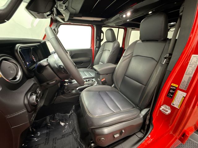 Thumbnail: 2026 Jeep Wrangler - 12