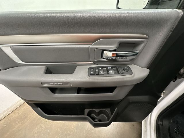 Thumbnail: 2019 RAM 1500 - 23