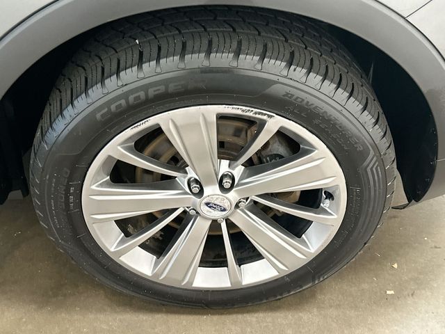 Thumbnail: 2018 Ford Explorer - 8