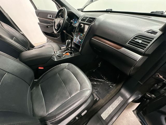Thumbnail: 2018 Ford Explorer - 25