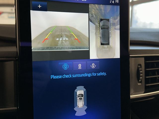 Thumbnail: 2020 Ford Explorer - 22