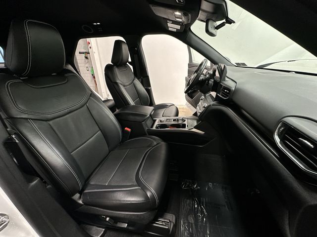 Thumbnail: 2020 Ford Explorer - 27