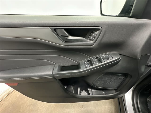 Thumbnail: 2023 Ford Escape - 23