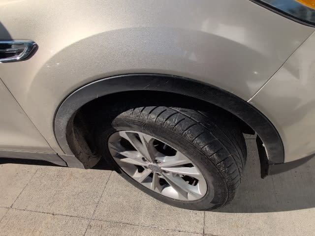 Thumbnail: 2017 Ford Escape - 6