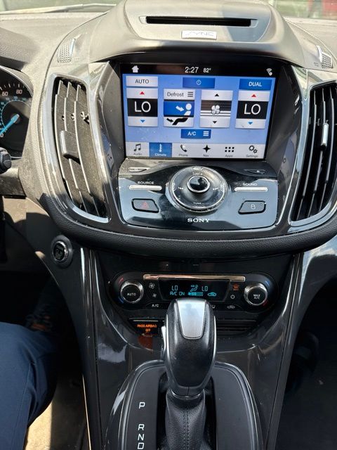 Thumbnail: 2016 Ford Escape - 7