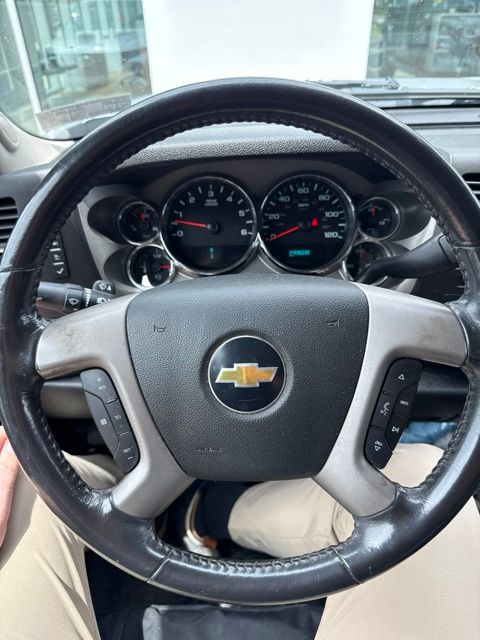 Thumbnail: 2011 Chevrolet Silverado 1500 - 6