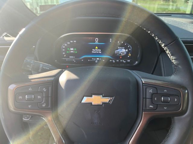 Thumbnail: 2023 Chevrolet Suburban - 20