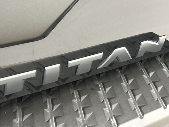 Thumbnail: 2021 Nissan Titan - 32