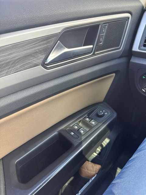 Thumbnail: 2020 Volkswagen Atlas - 20