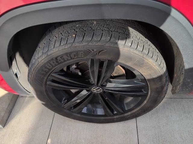 Thumbnail: 2022 Volkswagen Atlas - 16