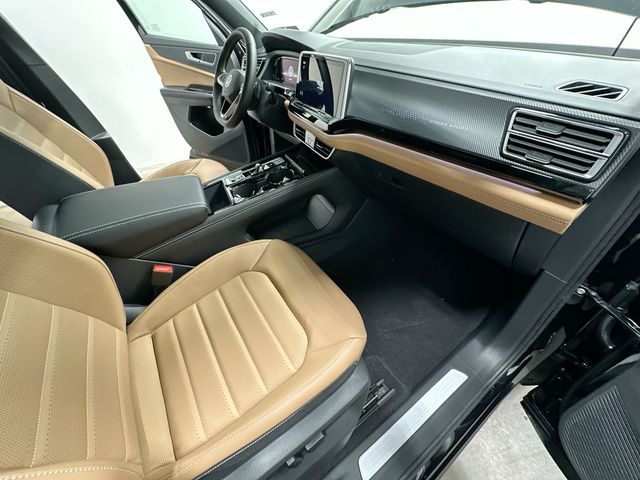 Thumbnail: 2026 Volkswagen Atlas - 12
