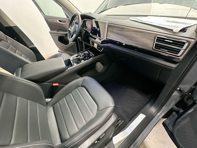 Thumbnail: 2026 Volkswagen Atlas - 13