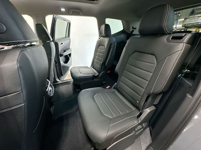Thumbnail: 2026 Volkswagen Atlas - 12