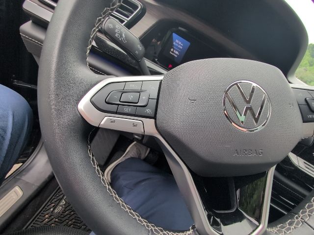 Thumbnail: 2024 Volkswagen Atlas - 18