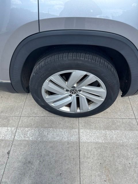 Thumbnail: 2021 Volkswagen Atlas - 12