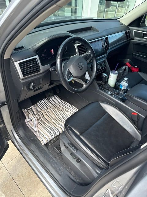 Thumbnail: 2021 Volkswagen Atlas - 4