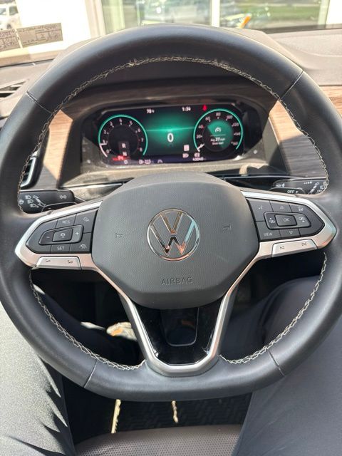 Thumbnail: 2024 Volkswagen Atlas - 16