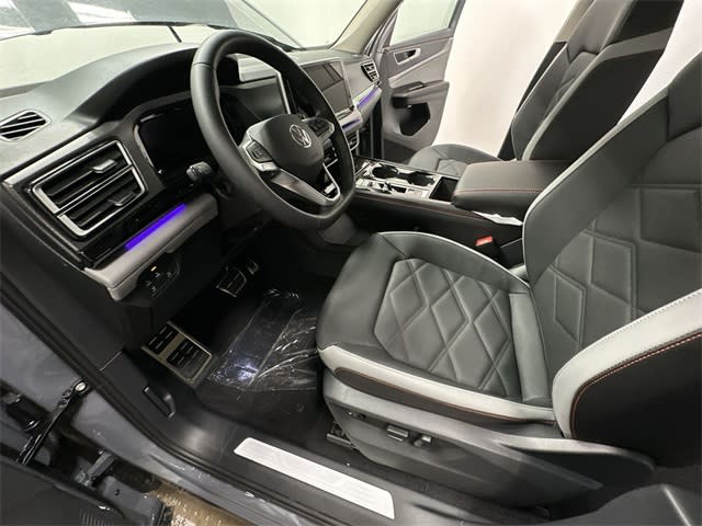 Thumbnail: 2026 Volkswagen Atlas - 10