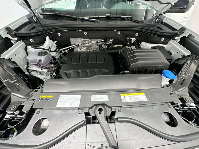 Thumbnail: 2026 Volkswagen Atlas - 8