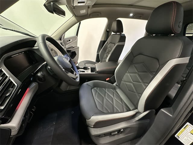 Thumbnail: 2026 Volkswagen Atlas - 23