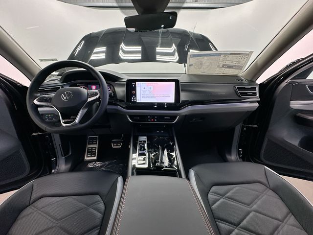Thumbnail: 2026 Volkswagen Atlas - 9