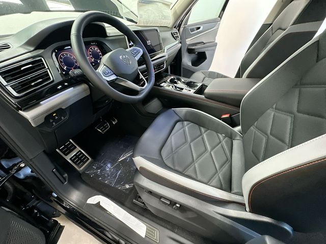 Thumbnail: 2026 Volkswagen Atlas - 10