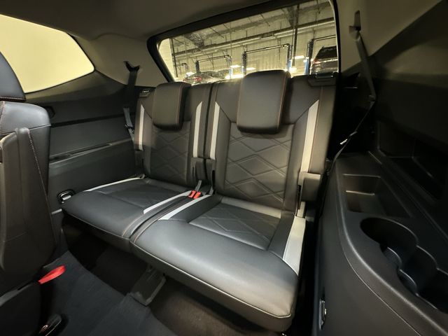 Thumbnail: 2026 Volkswagen Atlas - 24