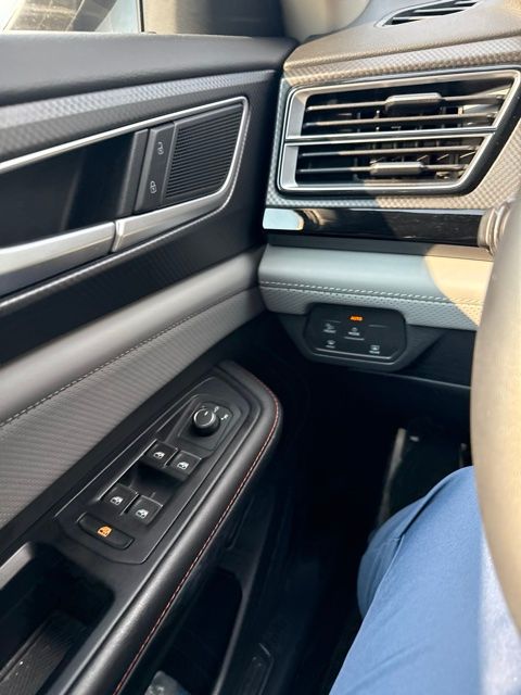 Thumbnail: 2024 Volkswagen Atlas - 16