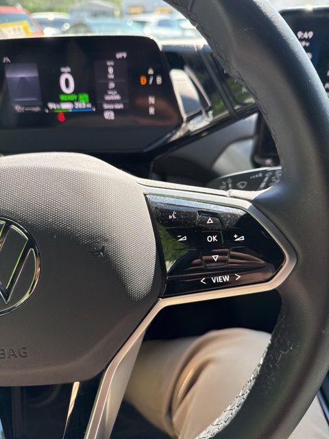 Thumbnail: 2023 Volkswagen ID.4 - 16