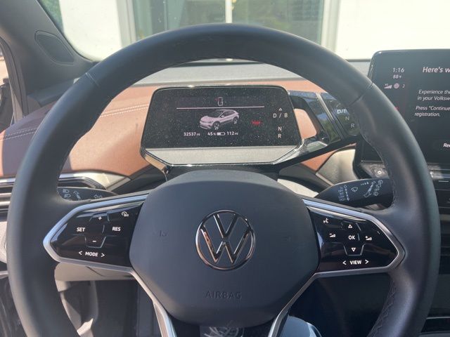 Thumbnail: 2023 Volkswagen ID.4 - 2