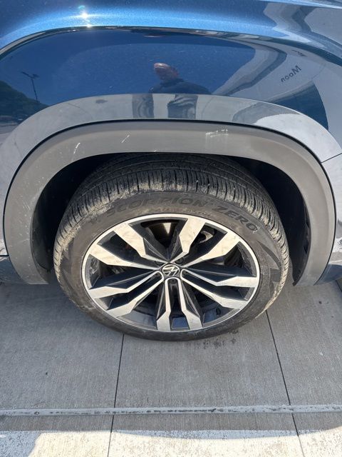 Thumbnail: 2023 Volkswagen Atlas - 7