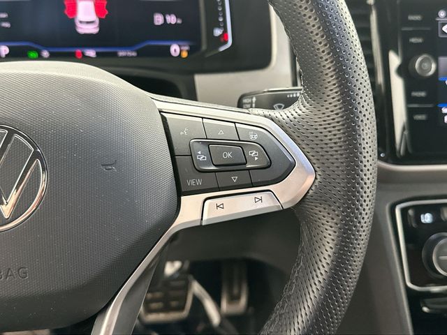 Thumbnail: 2023 Volkswagen Atlas - 22