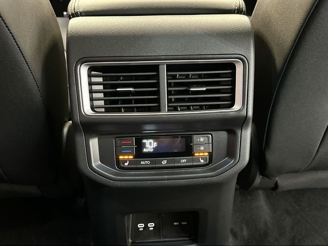 Thumbnail: 2026 Volkswagen Atlas - 25