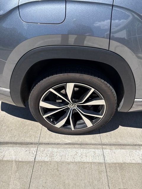 Thumbnail: 2024 Volkswagen Atlas - 10
