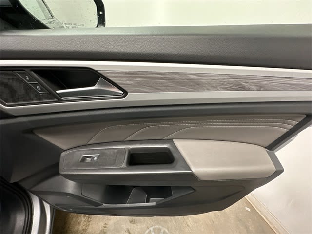 Thumbnail: 2023 Volkswagen Atlas - 28