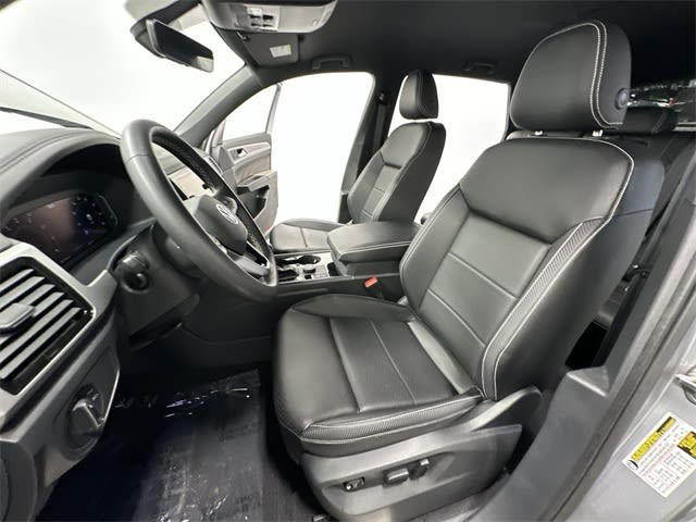 Thumbnail: 2023 Volkswagen Atlas - 12