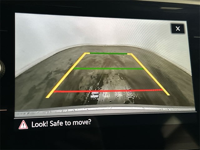 Thumbnail: 2023 Volkswagen Atlas - 22