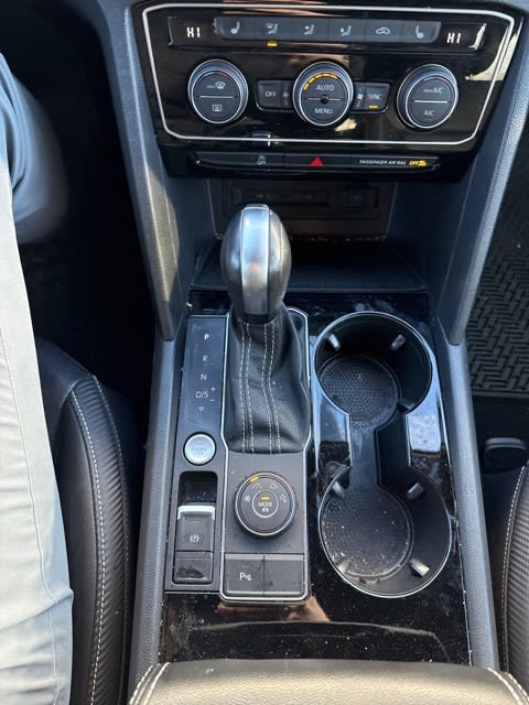 Thumbnail: 2023 Volkswagen Atlas - 9