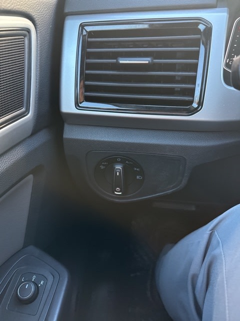 Thumbnail: 2023 Volkswagen Atlas - 19