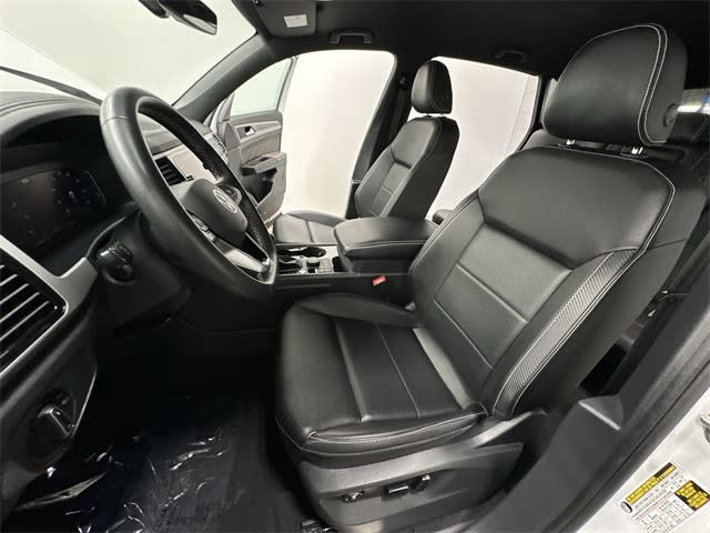 Thumbnail: 2023 Volkswagen Atlas - 12