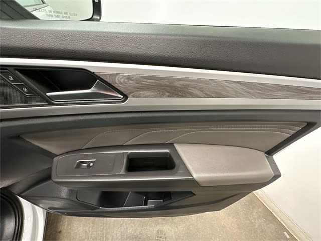 Thumbnail: 2023 Volkswagen Atlas - 28