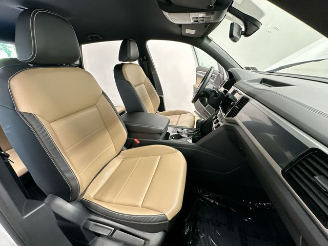 Thumbnail: 2023 Volkswagen Atlas - 27