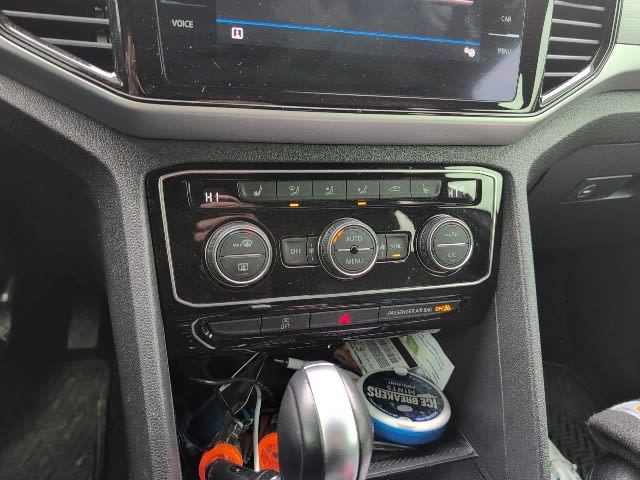 Thumbnail: 2022 Volkswagen Atlas - 16