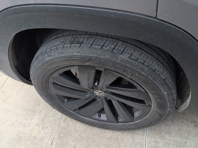 Thumbnail: 2022 Volkswagen Atlas - 13